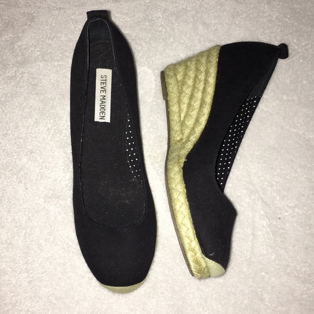 Steve Madden Black Canvas Wedge Espadrilles with Natural Rope Heel